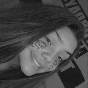 Meet your Posher, Casey